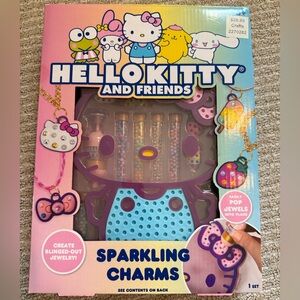 NWT Hello Kitty and Friends Charm Kit with Pink and Purple